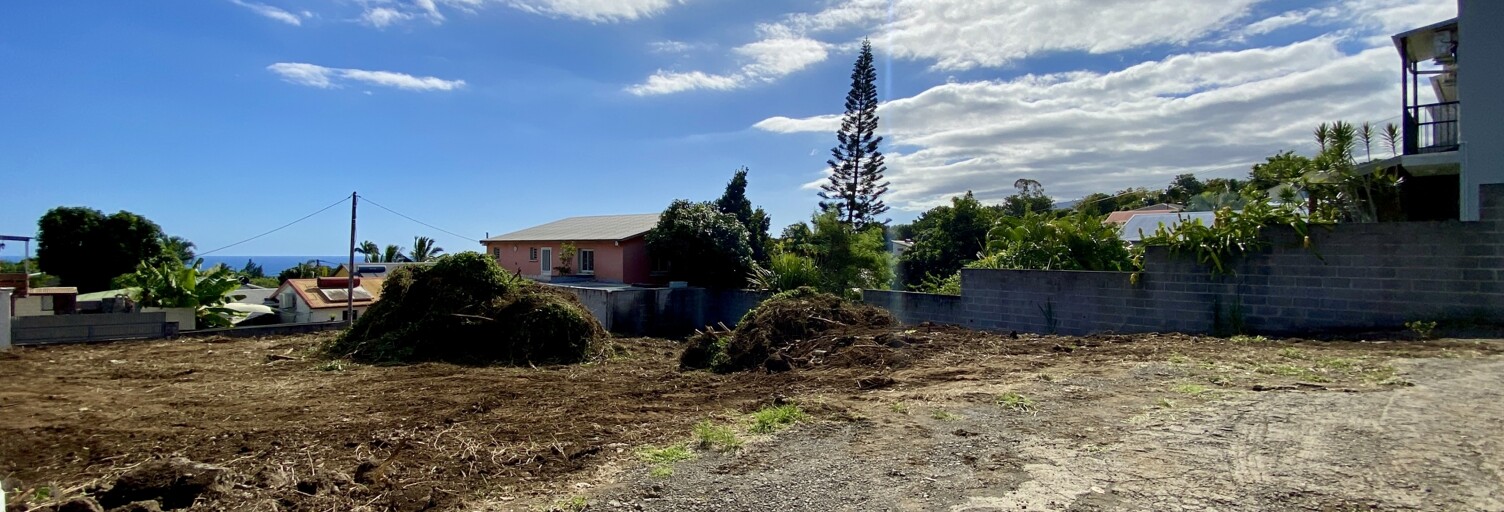 Terrain  400 m² à vendre à Saint-Pierre (97432)