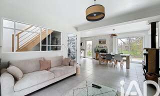 Maison 5 Pièces 124 m² à vendre à Saint-Fuscien (80680)