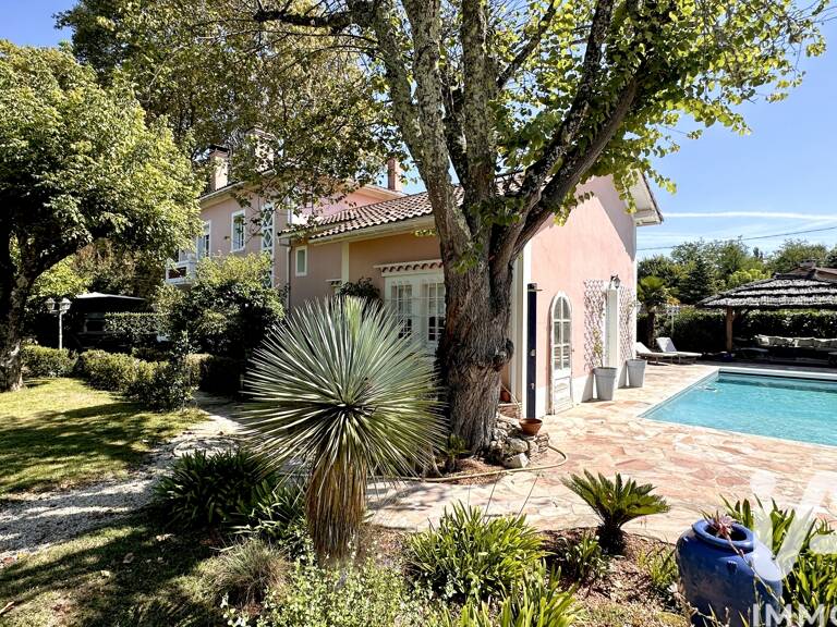 Vente Maison traditionnelle 7 pièces — photo 1