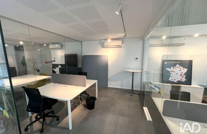 Location Bureaux 130 m&sup2; — photo 2