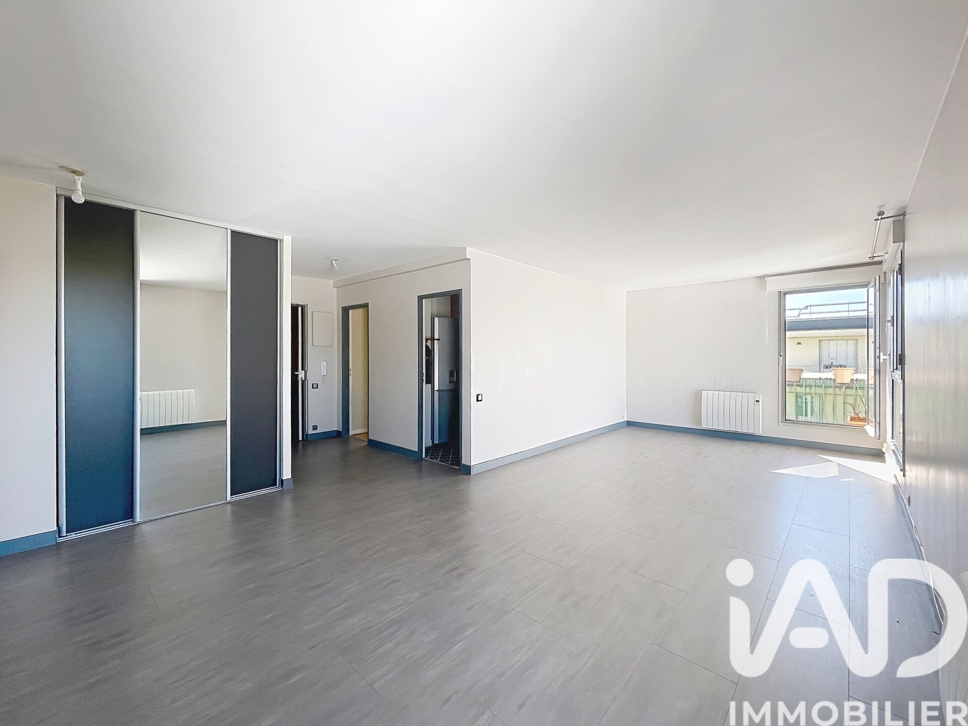 Vente Appartement 6 pièces - Photo 2