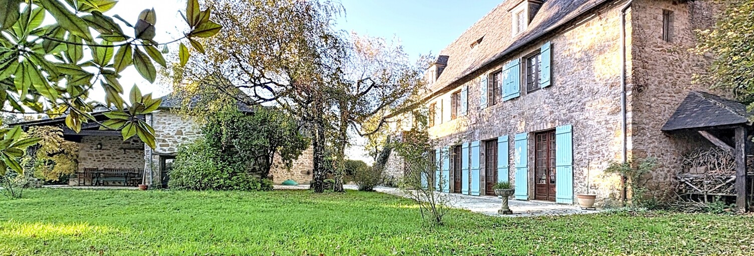 Maison 8 Pièces 228 m² à vendre à Terrasson-Lavilledieu (24120)