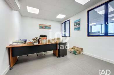 Bureau  1491 €