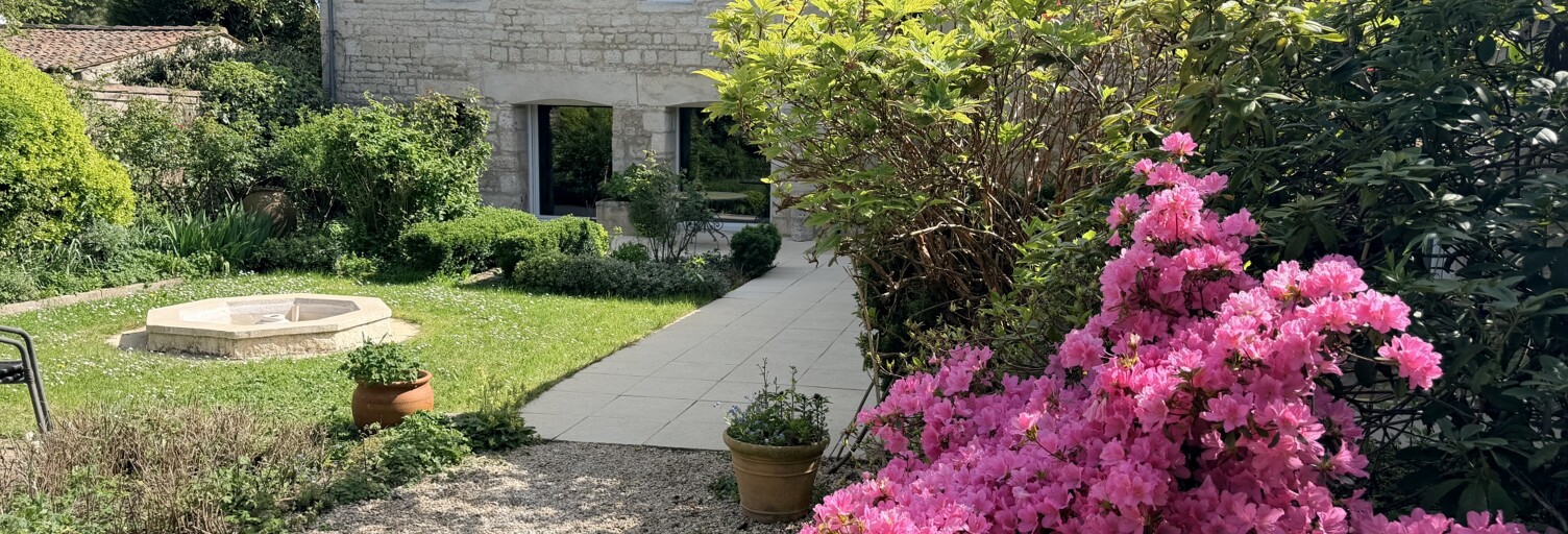 Maison 5 Pièces 185 m² à vendre à Niort (79000)