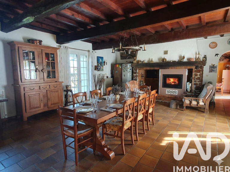 Vente Maison/villa 7 pièces — photo 1