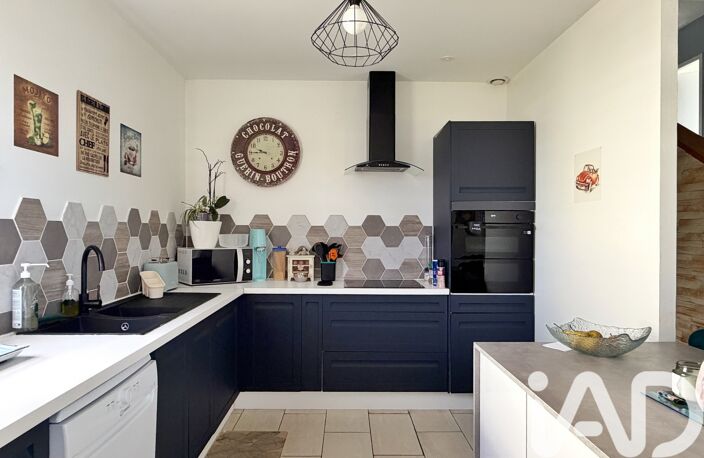 Vente Maison/villa 4 pièces — photo 2