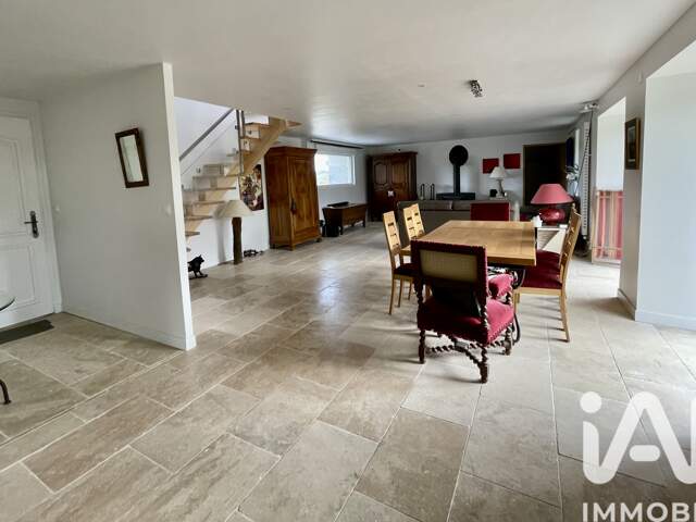 Vente Maison traditionnelle 6 pièces — photo du bien