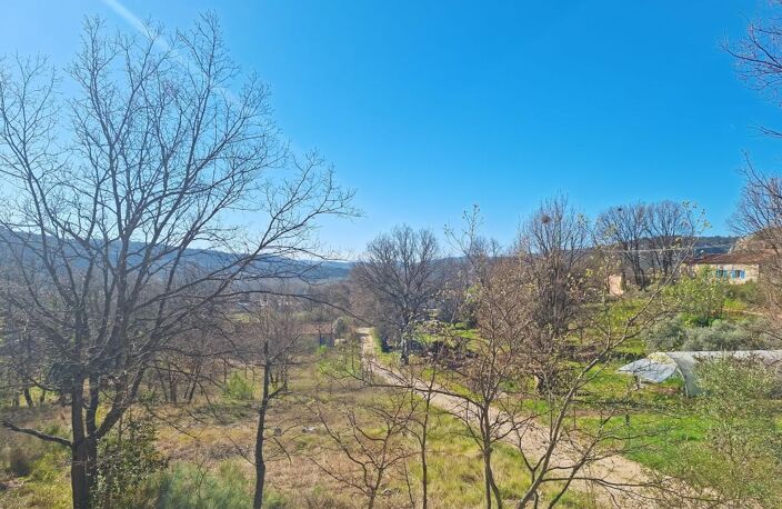 A VENDRE Villa de plain-pied avec beau terrain et fort potentiel — photo 4