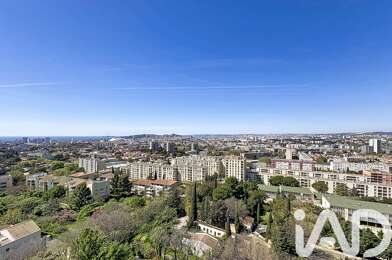 Appartement 4 pièces 240000 €