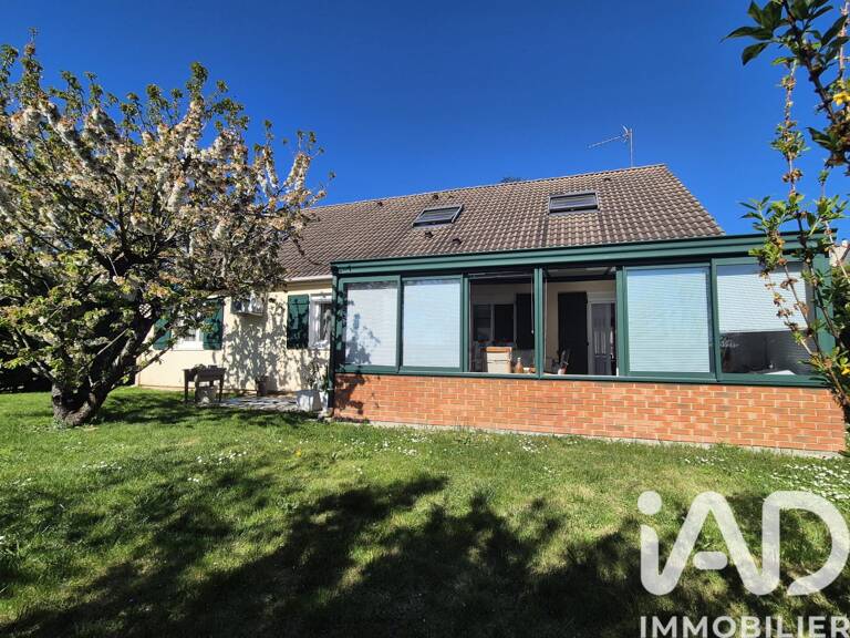 Vente Maison/villa 8 pièces — photo 1