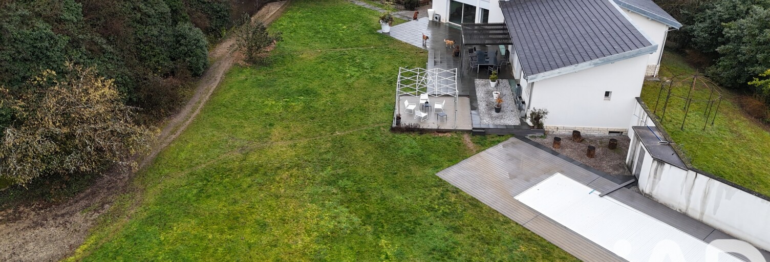 Maison 9 Pièces 446 m² à vendre à Besançon (25000)