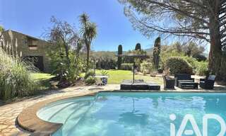 Maison 7 Pièces 280 m² à vendre à Saint-Cyr-sur-Mer (83270)