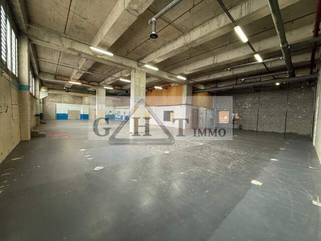 Local d'activités 1332m2 à vendre Montreuil — photo du bien