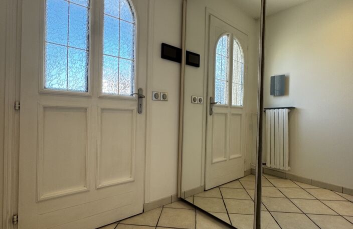 Vente Maison traditionnelle 5 pièces — photo 2