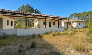 Maison 9 Pièces 338 m² à vendre à Lugos (33830)