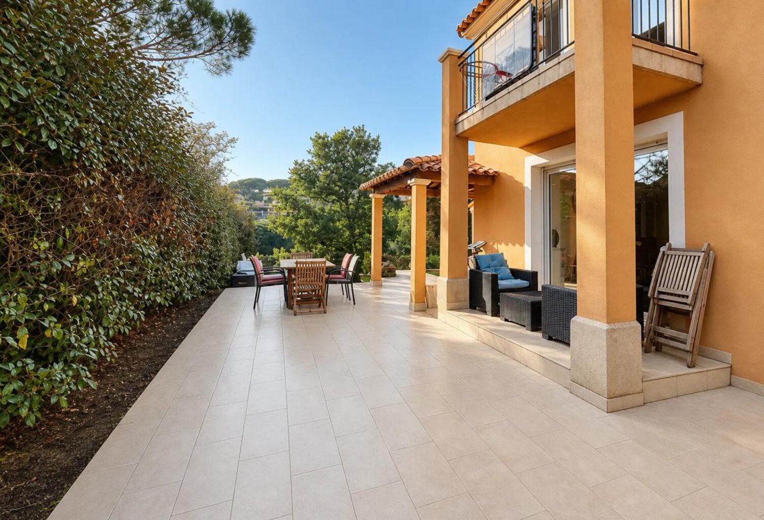 Maison en vente à Roquebrune-sur-Argens — photo 1