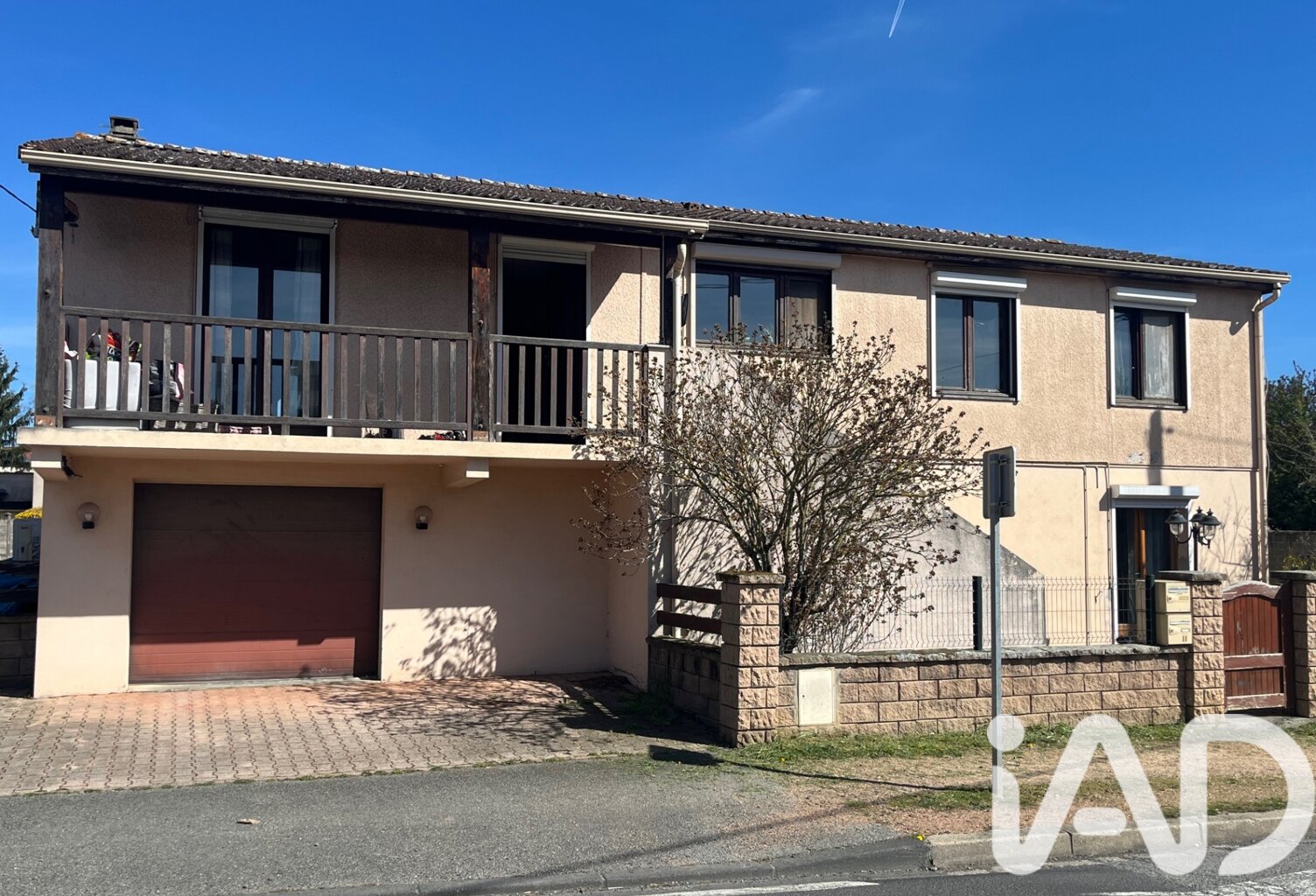 Vente Maison/villa 9 pièces — photo 1