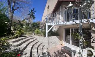 Maison 10 Pièces 272 m² à vendre à Saint-Père (89450)