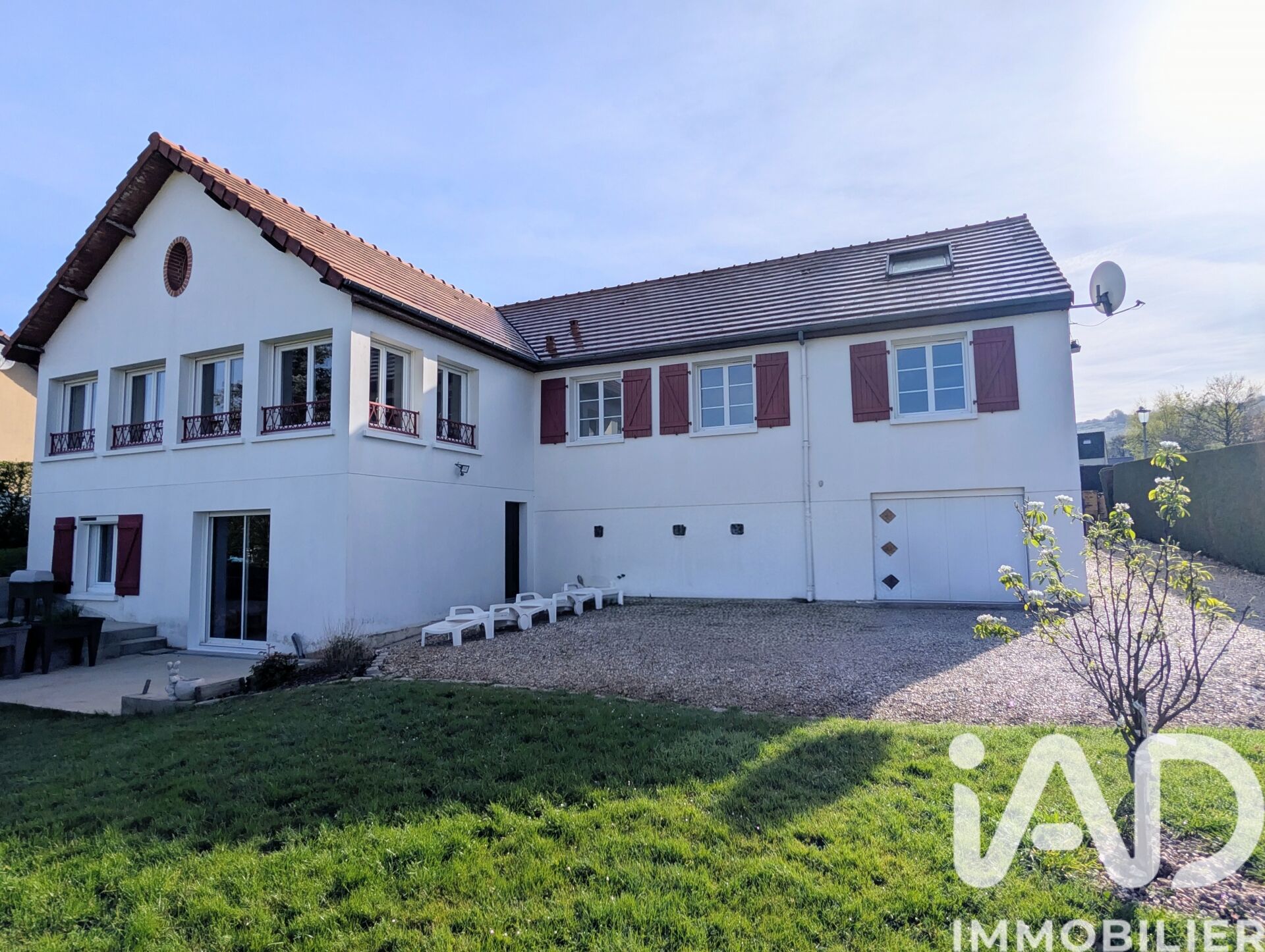 St-Pierre-Es-Champs - 192m² - 8p. - 5ch.