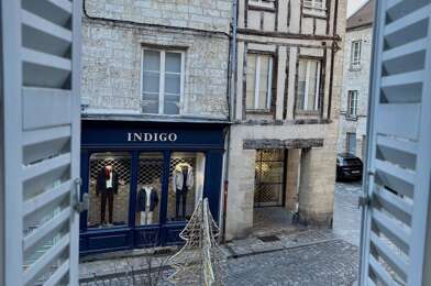 Immeuble  242000 €