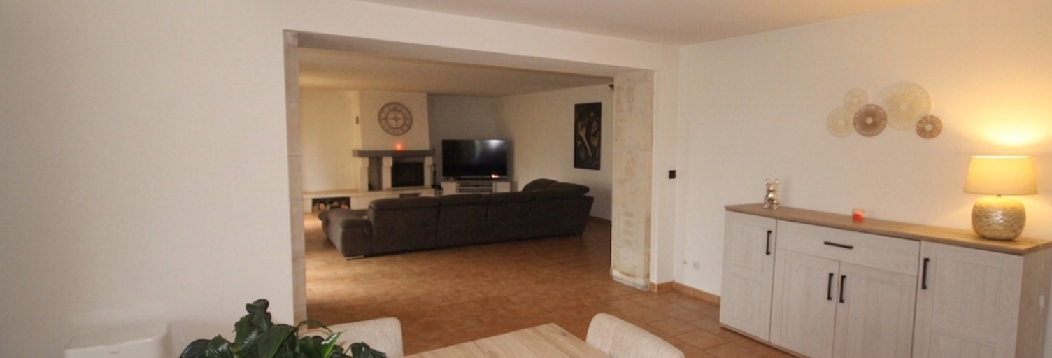 Maison 5 Pièces 180 m² à vendre à Saint-Martial (17330)