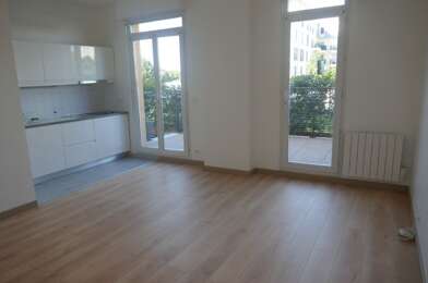 Appartement 2 pièces 888 €