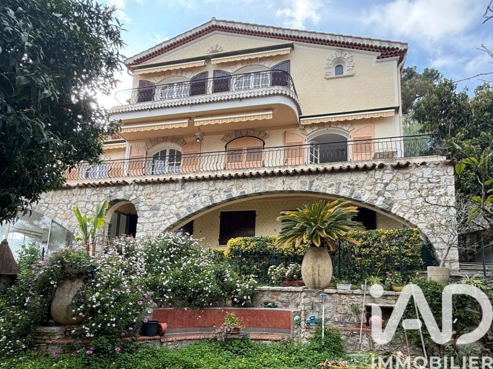 Vente Maison traditionnelle 14 pièces - Photo 3