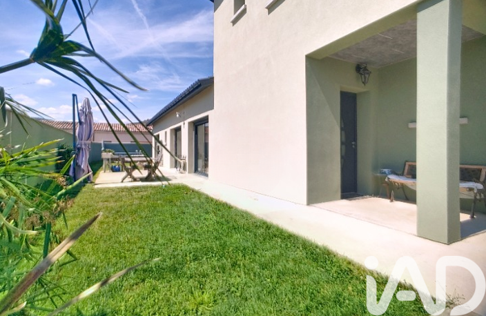 Vente Maison/villa 6 pièces — photo 2