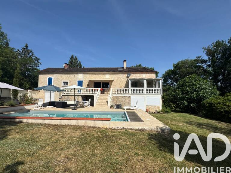 Vente Maison/villa 7 pièces — photo 1