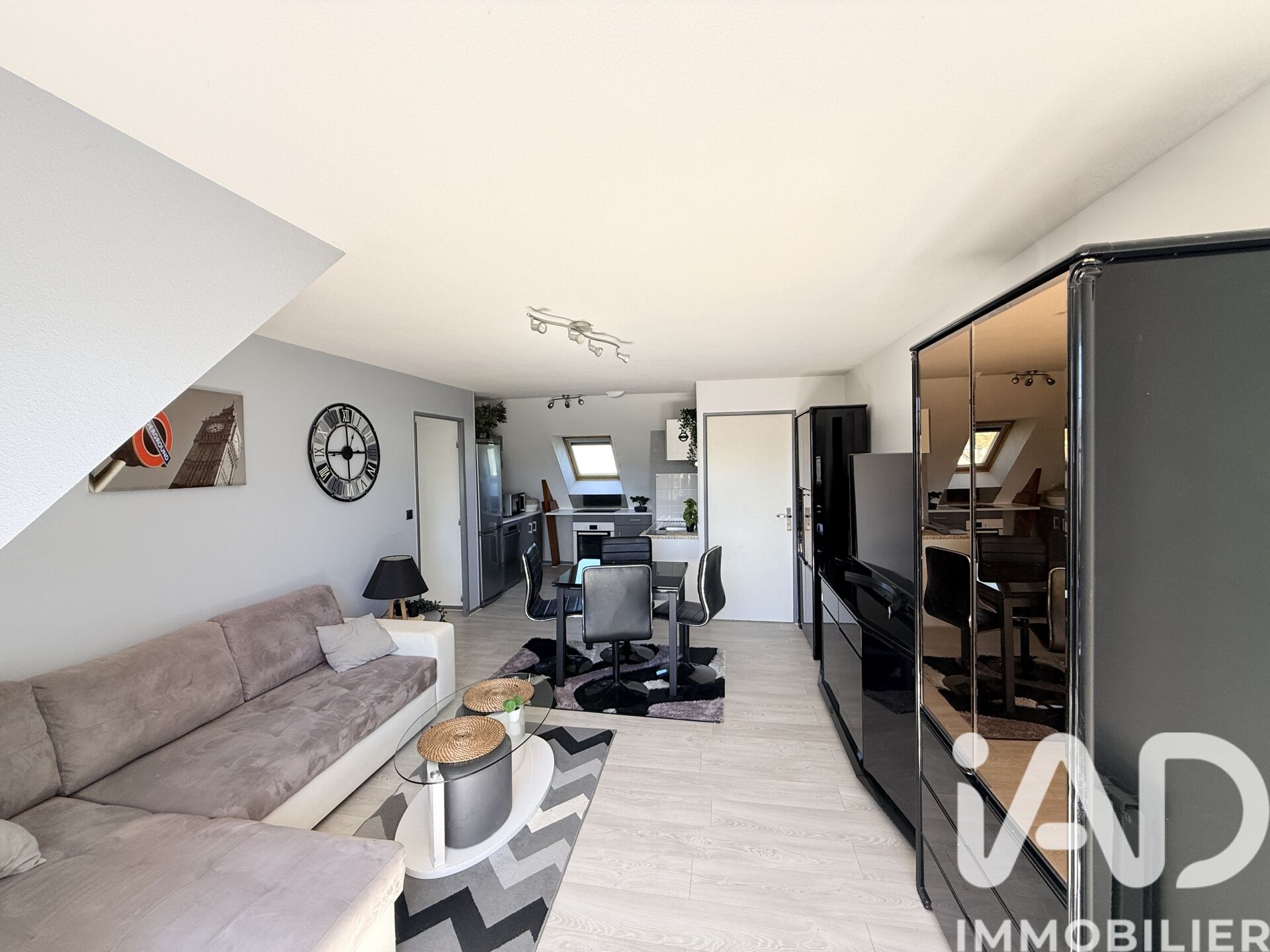 Vente Appartement 2 pièces - Photo 2