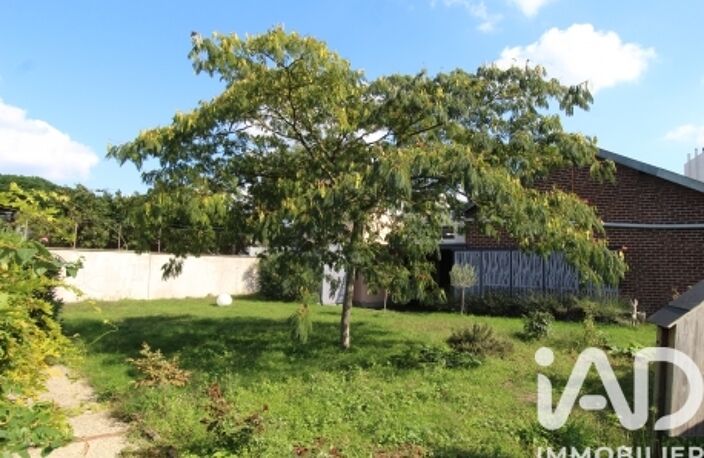 Vente Maison/villa 8 pièces — photo 2