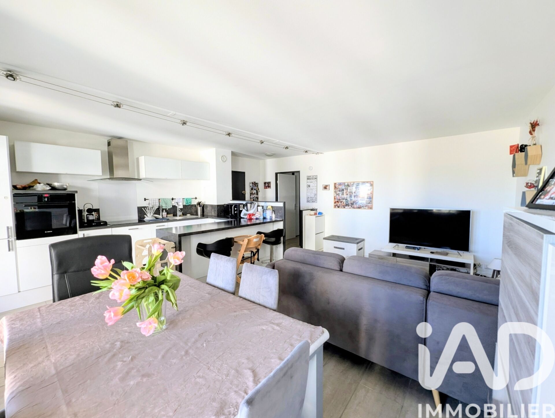 Vente Appartement 4 pièces - Photo 2
