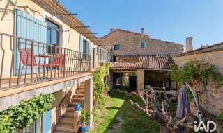 Maison 5 Pièces 218 m² à vendre à Saint-Martin-de-la-Brasque (84760)