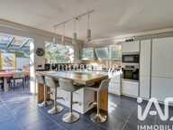 Vente Maison/villa 8 pièces — photo 2