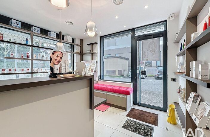 Vente Boutique/Local commercial 50 m&sup2; — photo 3