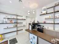 Vente Boutique/Local commercial 50 m&sup2; — photo 4