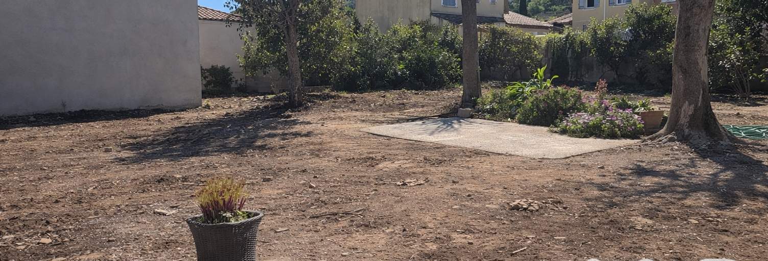 Terrain  290 m² à vendre à La Crau (83260)