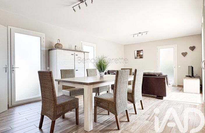 Vente Maison/villa 5 pièces — photo 2