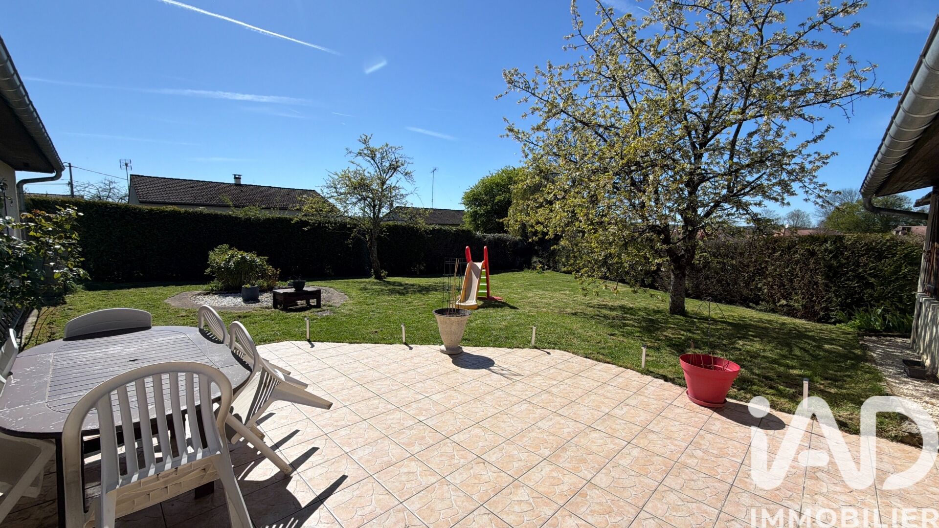 Vente Maison/villa 7 pièces - Photo 2