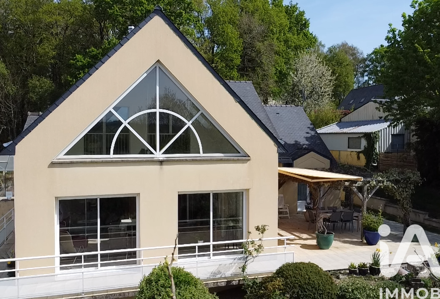 Vente Maison/villa 6 pièces — photo 1