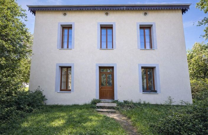 Dans votre agence ORPI Maison bourgeoise à fort potentiel avec grand terrain – Secteur calme, Rive-de-Gier — photo 2