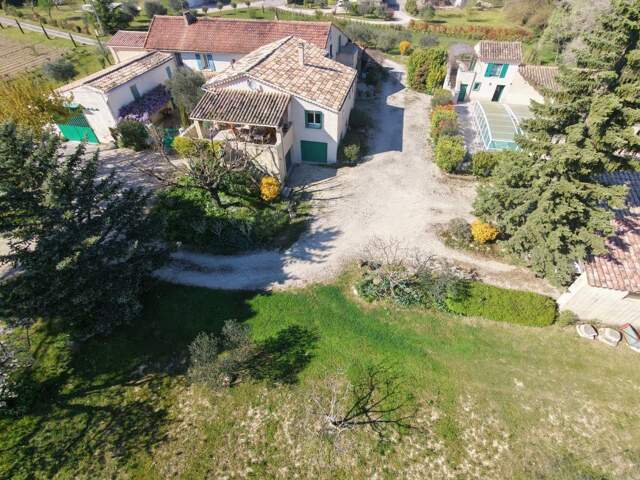 Maison À Vendre — photo du bien