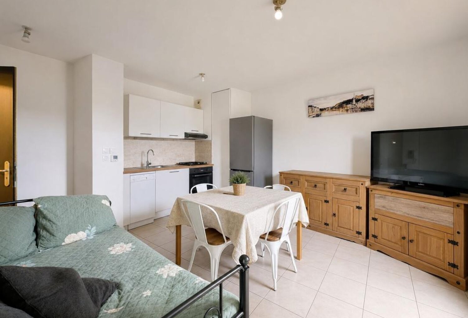 Bel appartement T2 récent avec terrasse et box fermé — photo 1