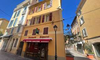 Immeuble  147 m² à vendre à La Seyne-sur-Mer (83500)