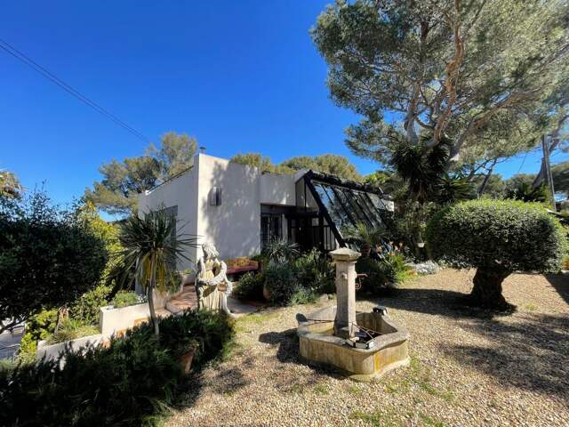A VENDRE LA SEYNE SUR MER 83500 VILLA D EXCEPTION ! — photo du bien