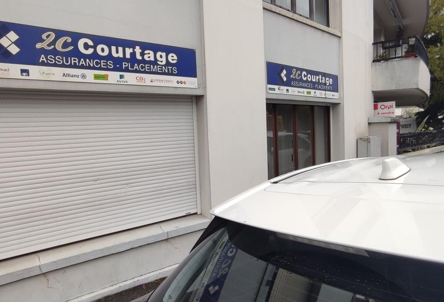 Bureaux À Louer — photo 1