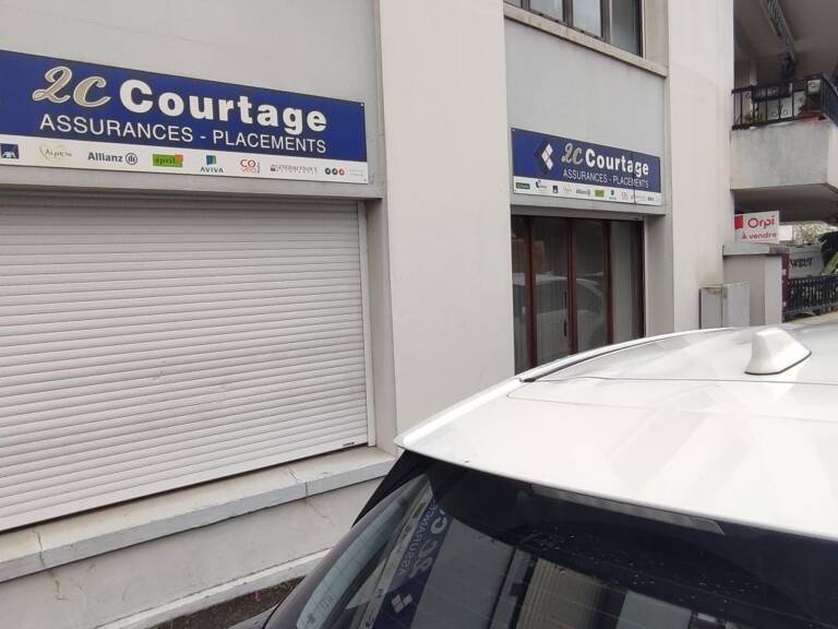 Bureaux À Louer — photo 1