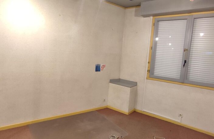 Bureaux À Louer — photo 5