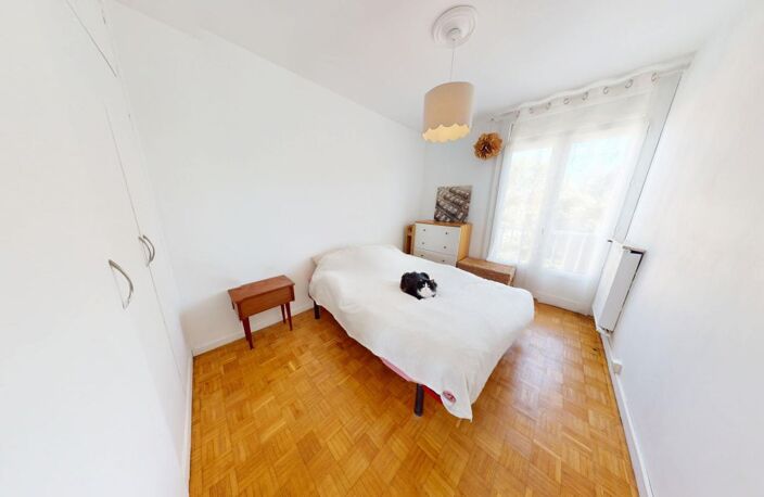 Appartement À Vendre T4 d'env. 70 m² avec balcon et loggia, cave — photo 5