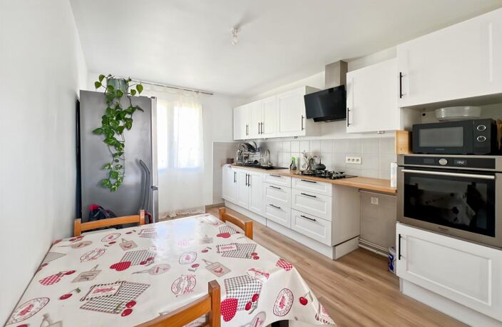 À LOUER - GRENADE - T4 meublé, 89,46 m² - FRAIS D'AGENCE OFFERTS — photo 4